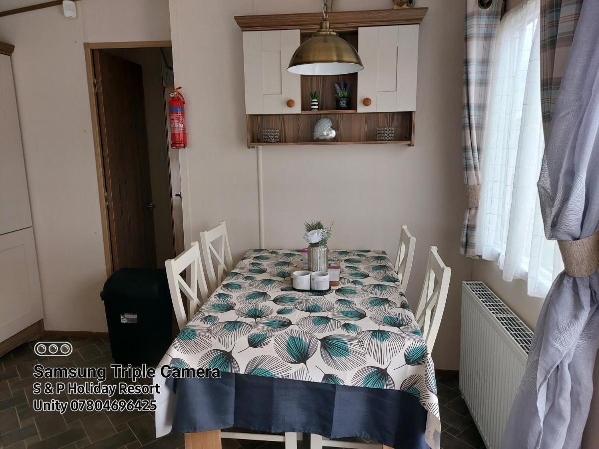 149 Holiday Resort Unity 3 Bedroom Passes Included Brean Exterior photo